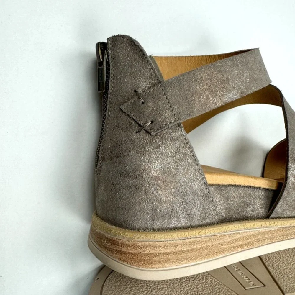 Garnet Hill Luna‎ Sport Sandals Women 38 US 8 NWOB $169 Zip Closure Wedge